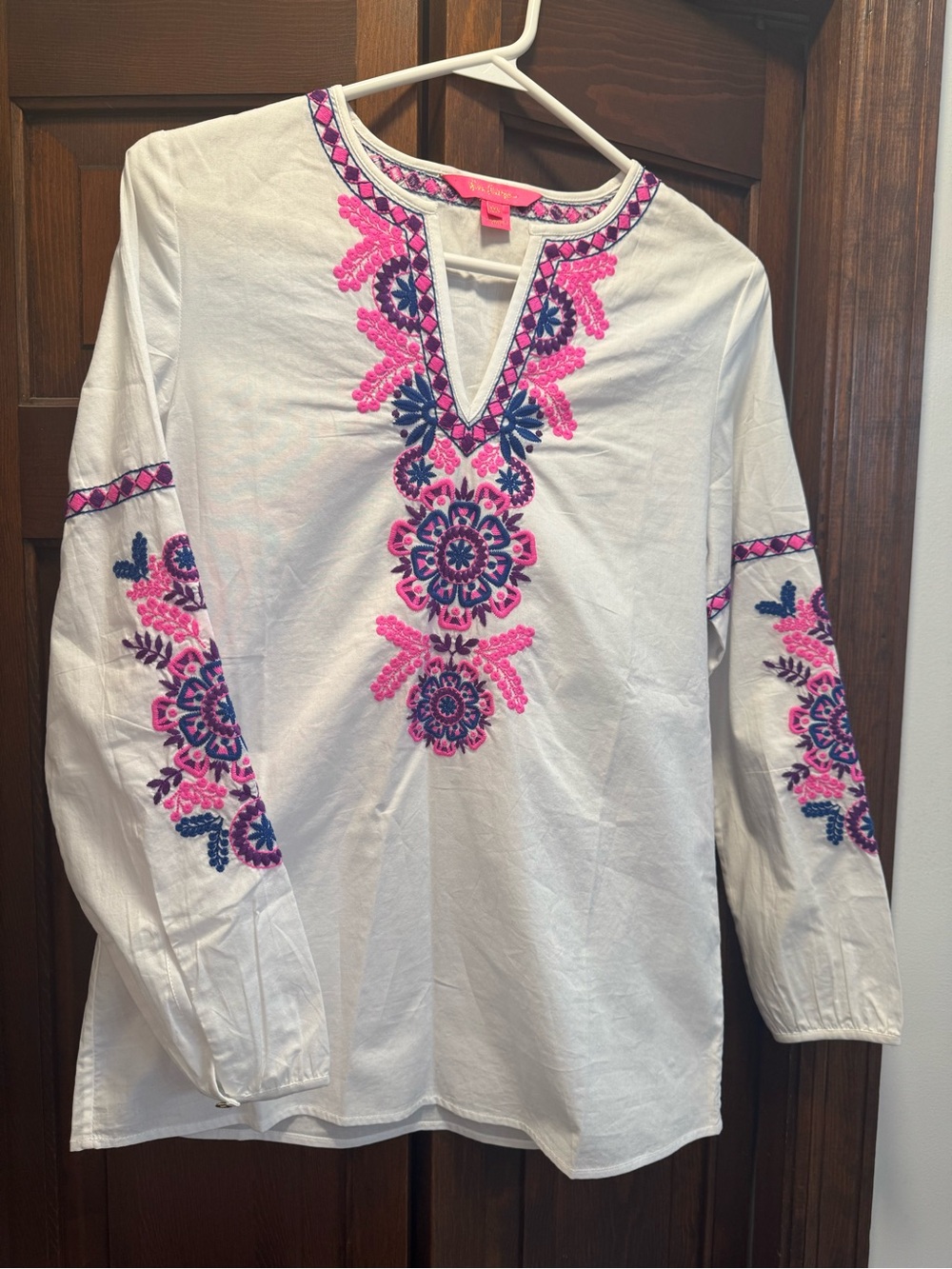 Lilly Pulitzer White Top with Pink and Navy Embroidery